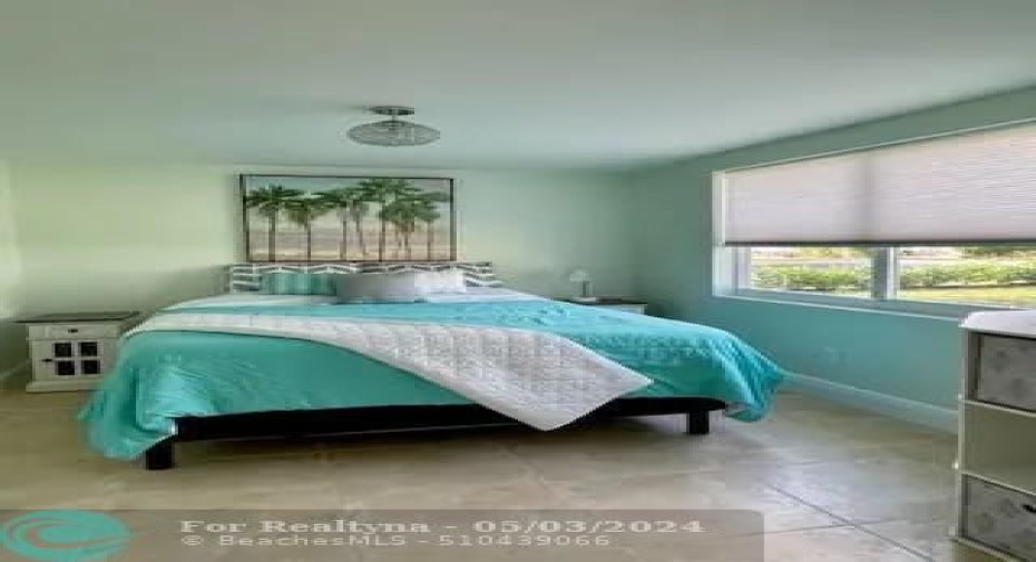 KING BED