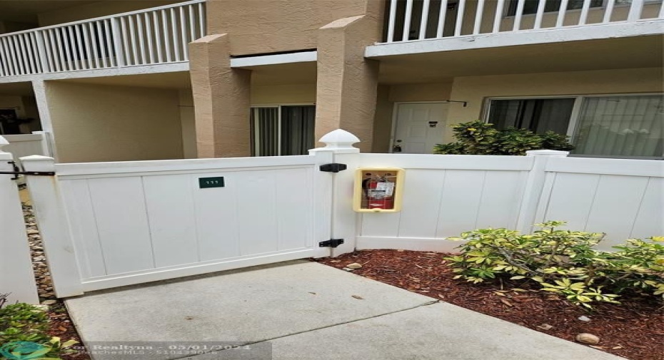 Private Entrance