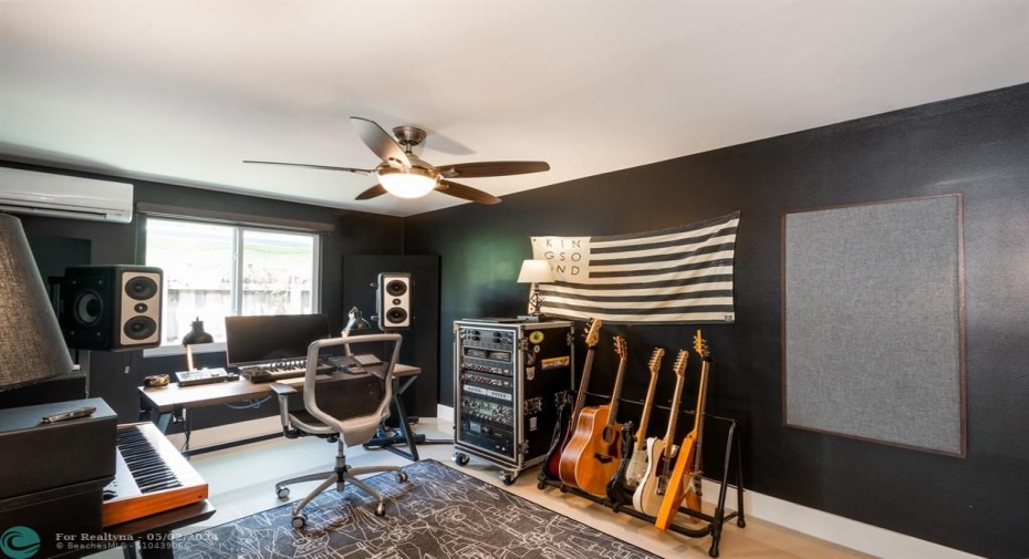third bedroom or office