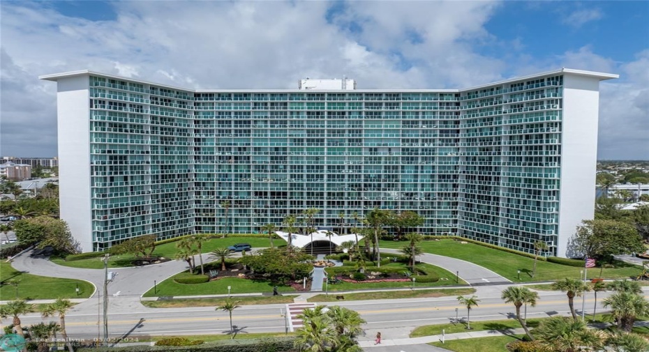 TIARA EAST CONDOMINIUM DEERFIELD BEACH