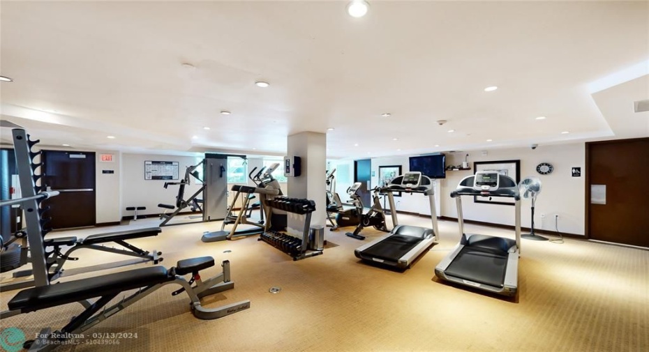 Private fully equipped gym with private workout room, sauna and steam rooms