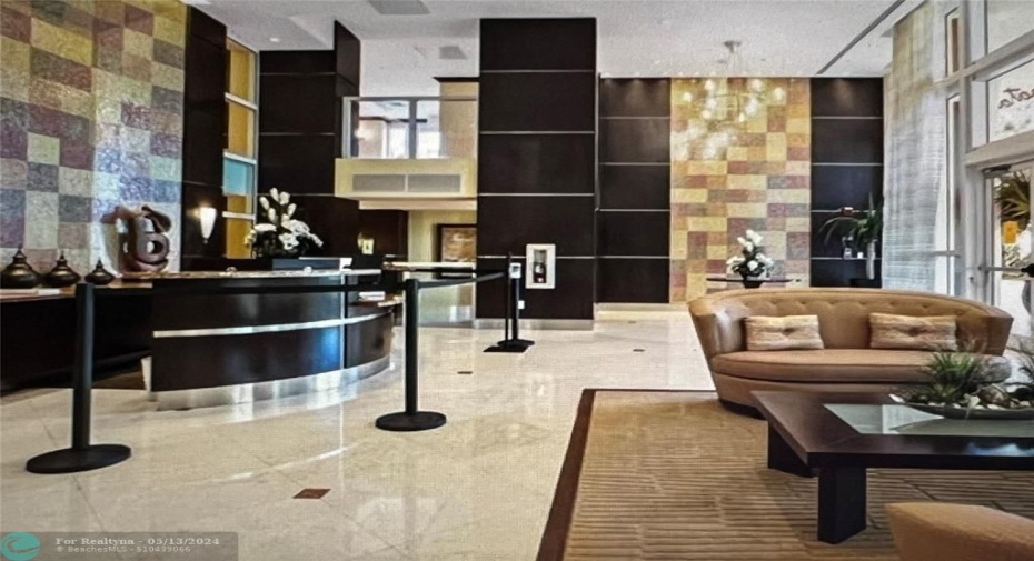 Grand lobby entrace with 24/7 concierge