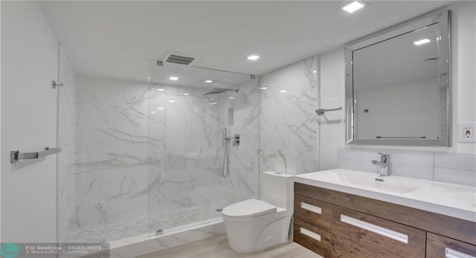 Main bathroom