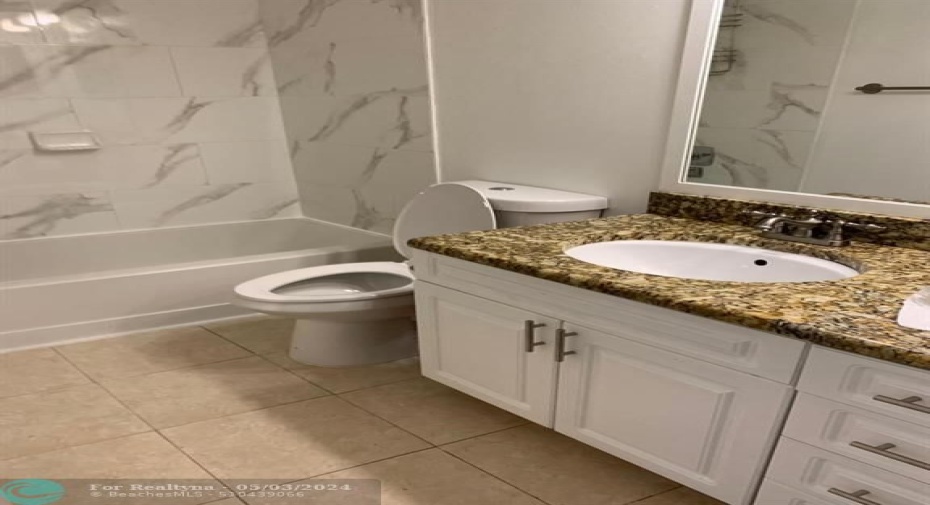 2nd Bathroom