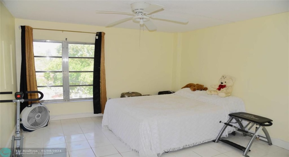 Bedroom #2