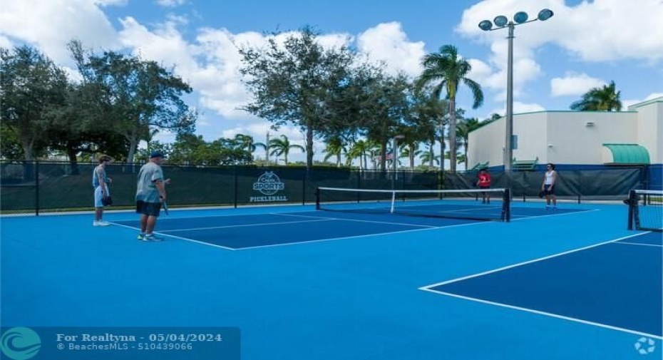 PICKLEBALL COURTS