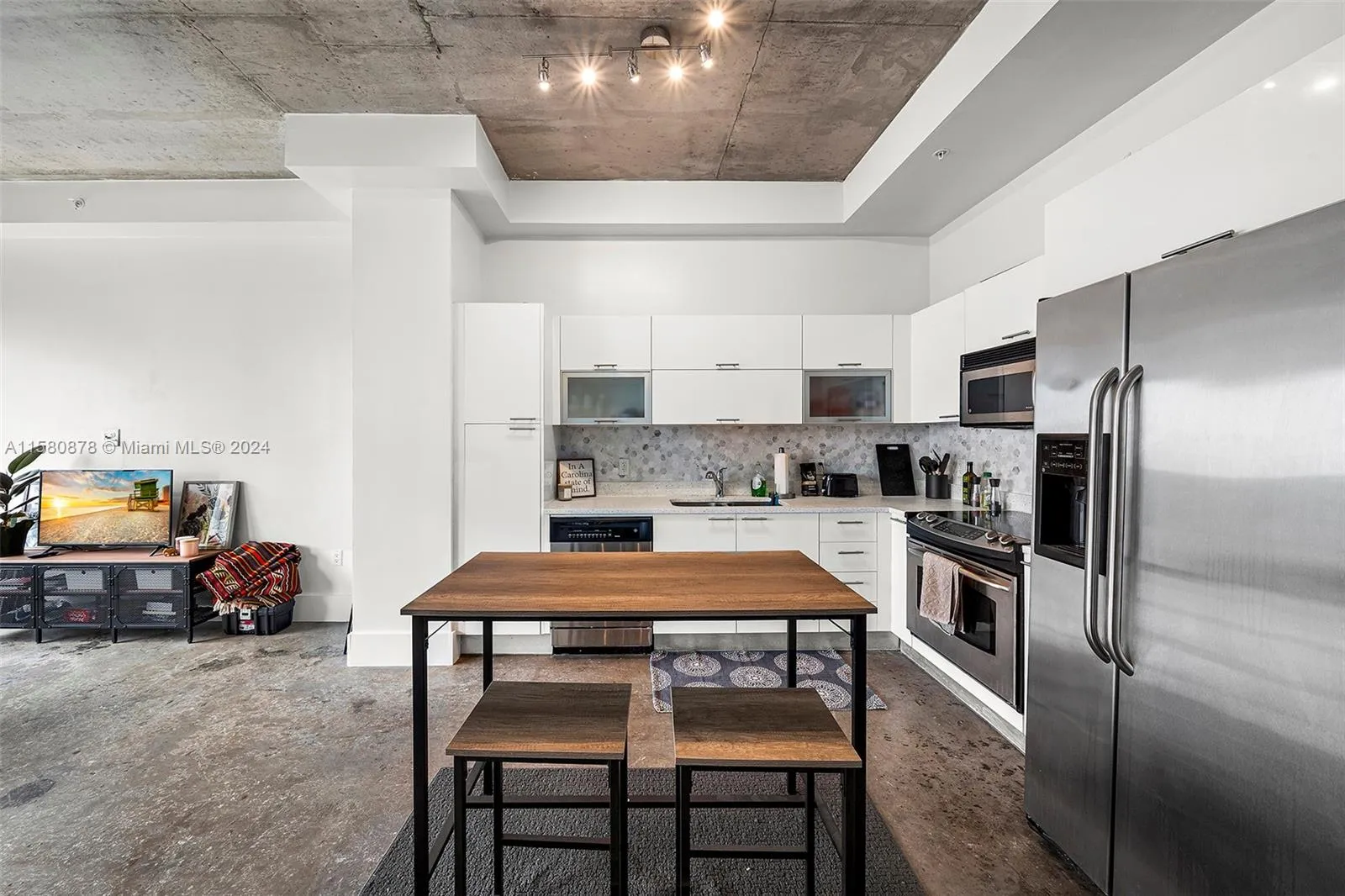 Residential Lease For Rent