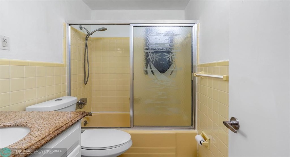 1400 Bath