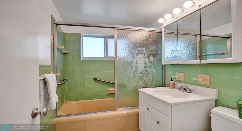 Bathroom 2