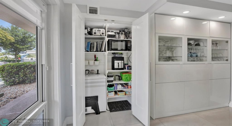 Custom pantry
