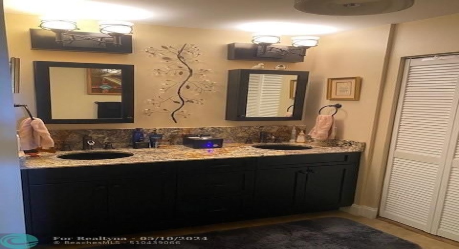 Sink area