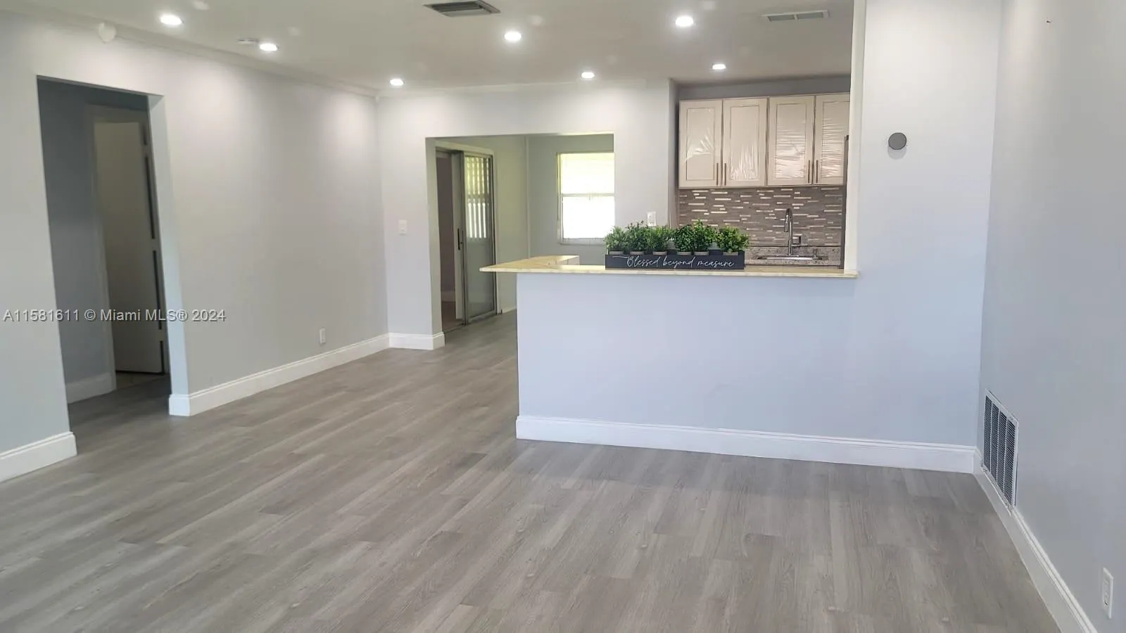 Residential Lease For Rent