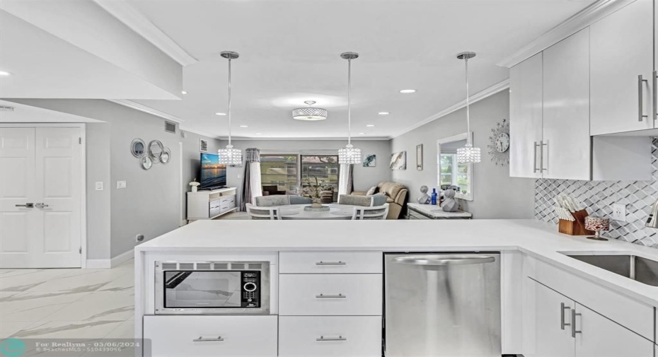 Spectacular Kitchen!!