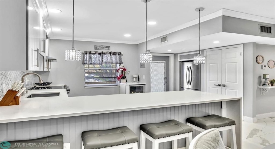 Spectacular Kitchen!!