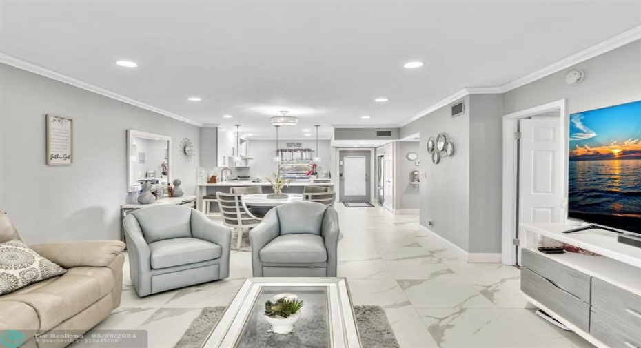 Gorgeous Dining & Living