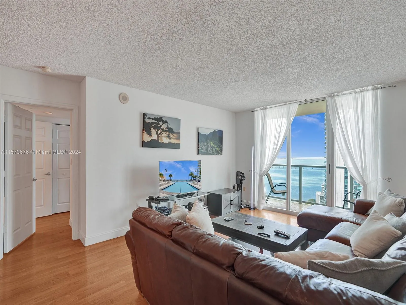 Enjoy gorgeous bay views from your sofa!
