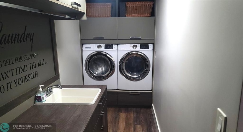 Custom Attached Cabinetry & Washer/Dryer Lifts