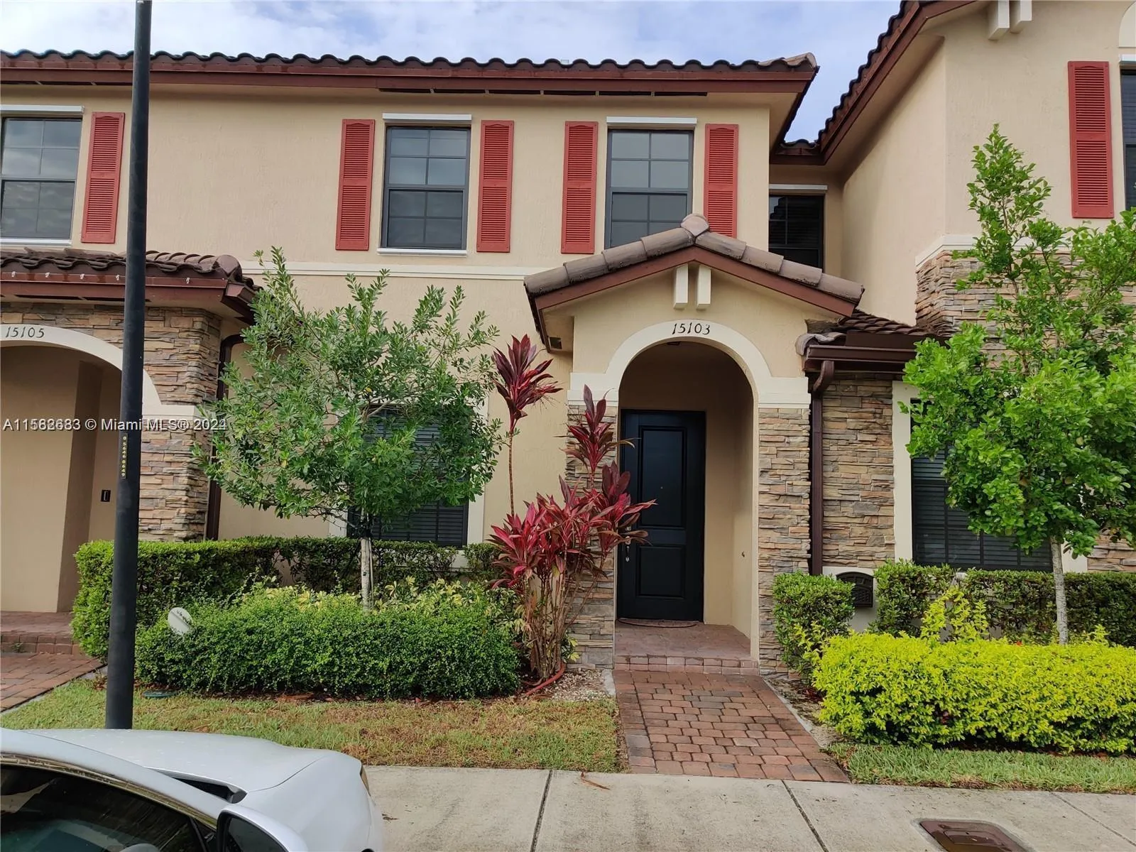 Residential Lease For Rent