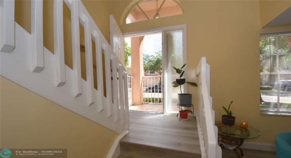 FOYER