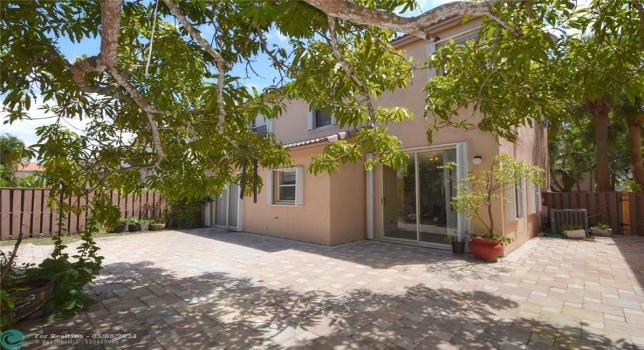 FENCED YARD