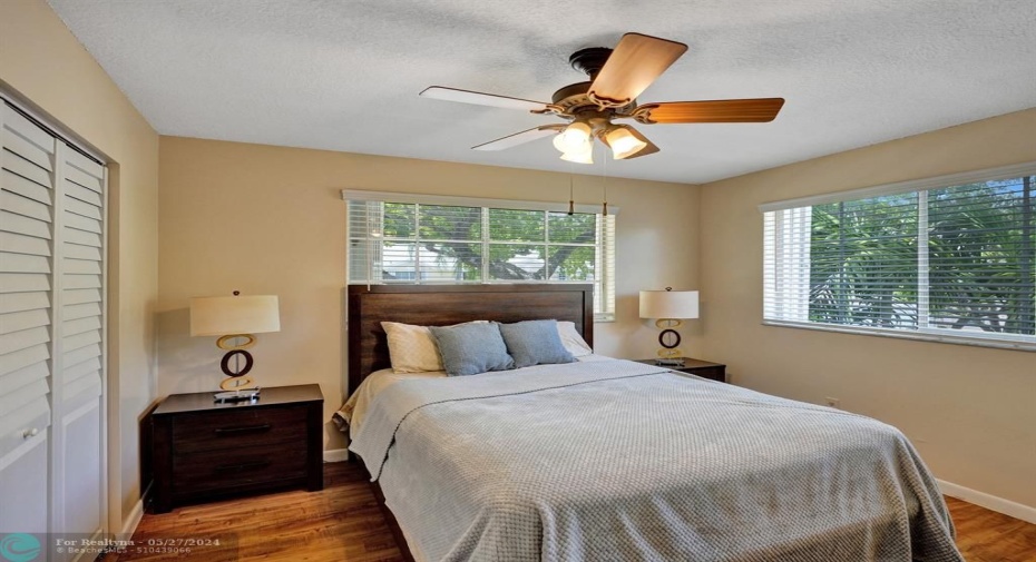 3rd bedroom with 2 windows and lots of light