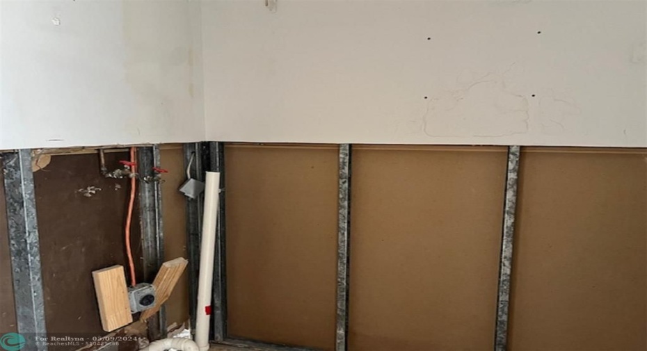 Primary Bedroom walk in closet