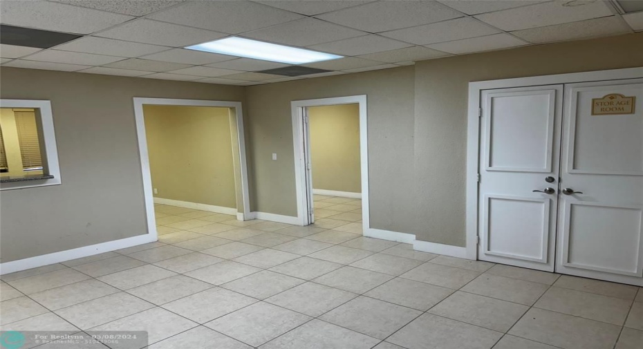Clubhouse Extra Room