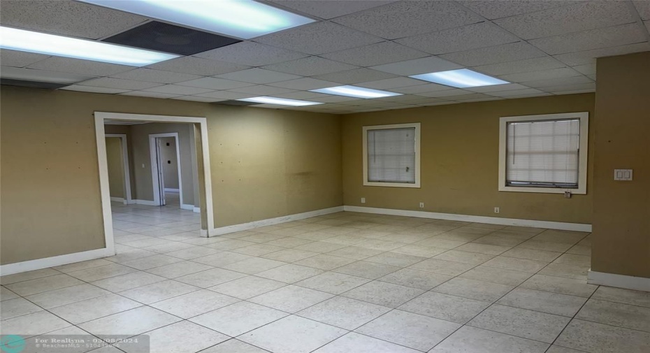 Clubhouse Extra Room