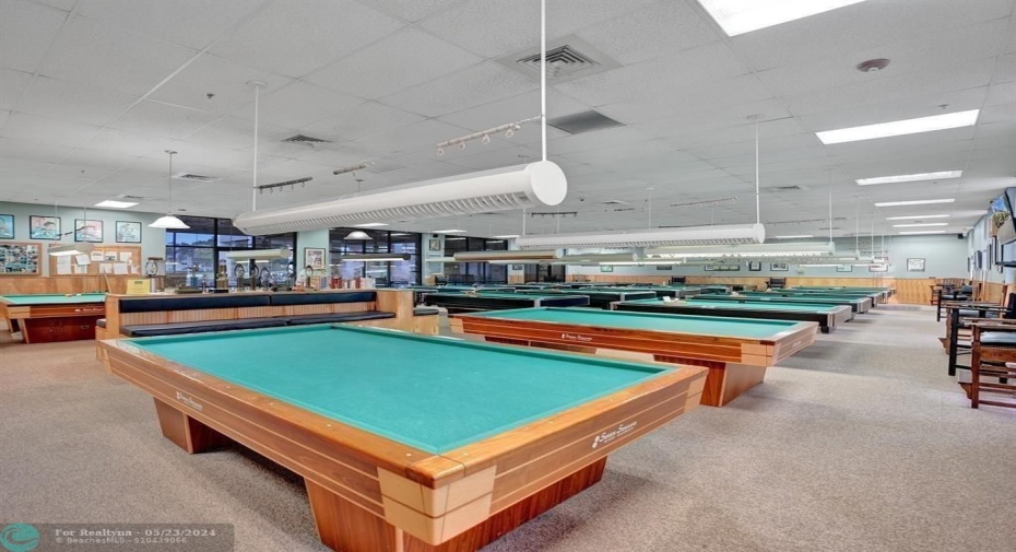 BILLIARD ROOM