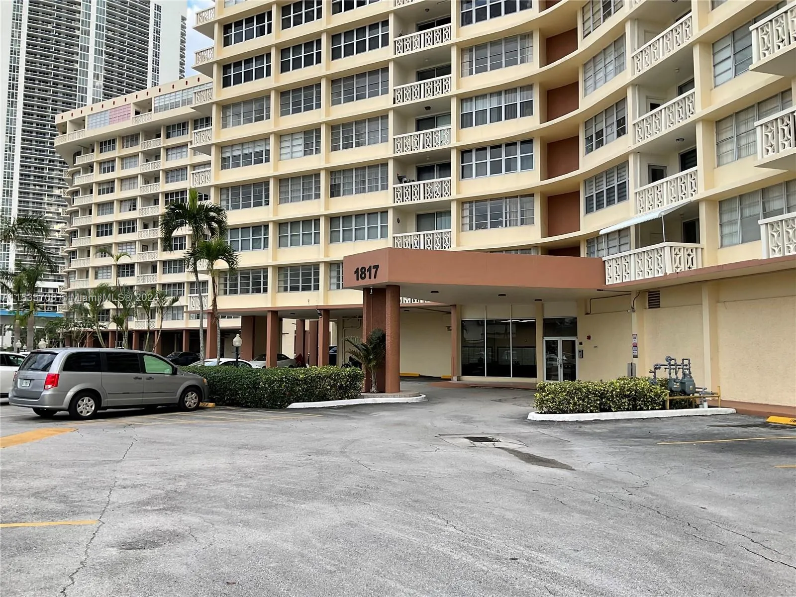 On Ocean Dr, south of Hallandale Bch Blvd