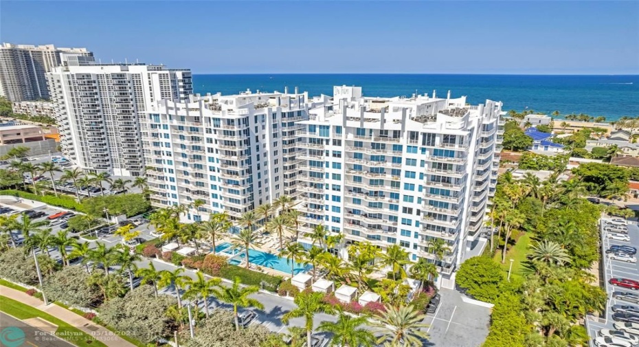 The Award-Winning Sapphire Condominium