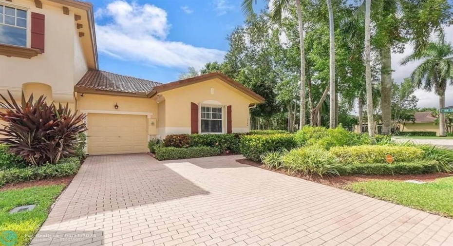 1 car garage with 2 car driveway on front of property