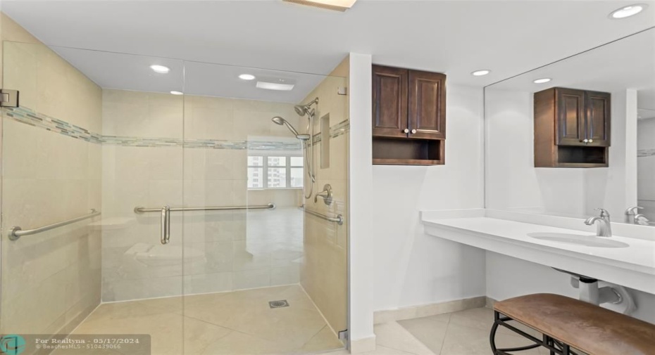 PRIMARY BATHROOM