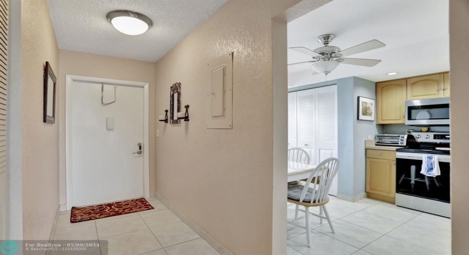 FORMAL ENTRY FOYER