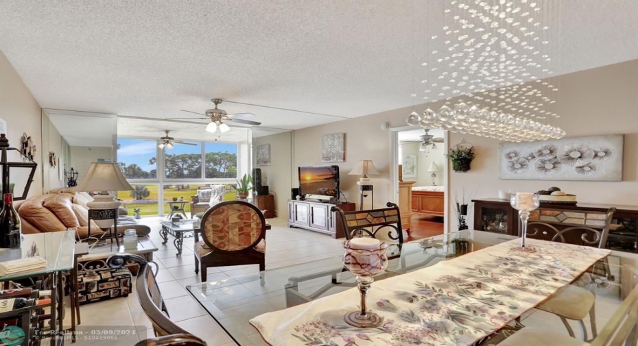 FANTASTIC DINING AREA LIGHT FIXTURE INCLUED. FURNITURE NEGOTIABLE.
