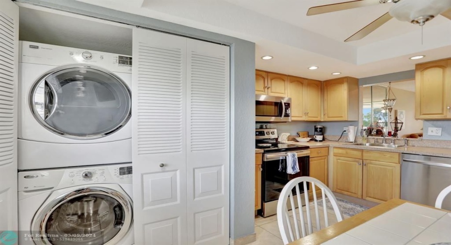 FRONT LOAD STACKED WASHER DRYER