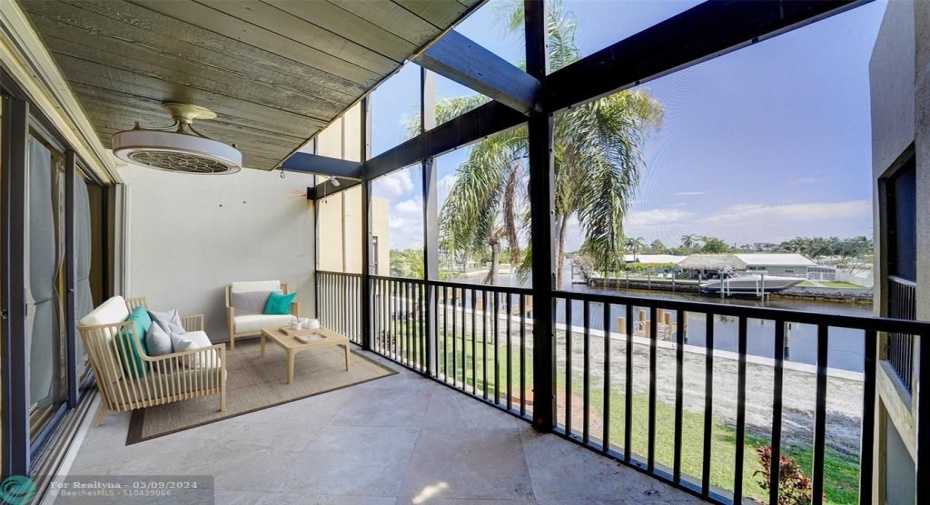 Screened Balcony