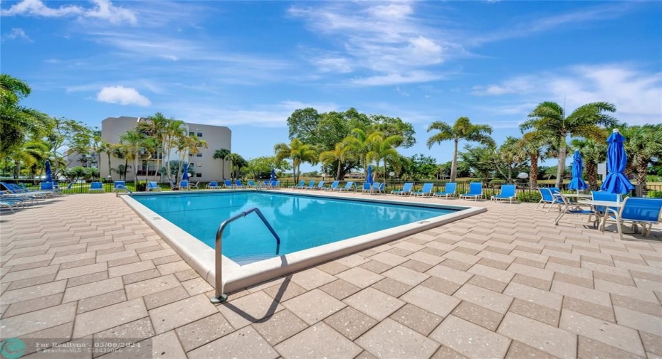 Lakes of Environ Heated Pool, Massive Paved Pool Deck & New Pool Furniture