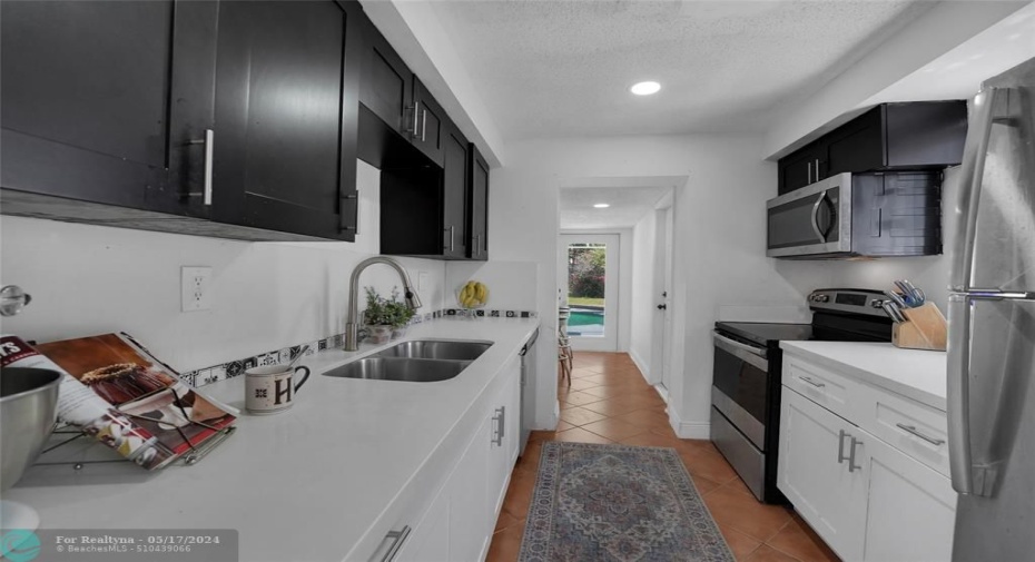 VIEW OF KITCHEN ENTRANCE OFF FROM LIVING ROOM!