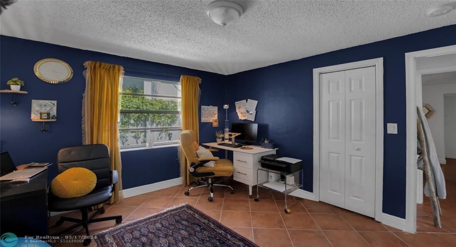 3RD BEDROOM/HOME OFFICE