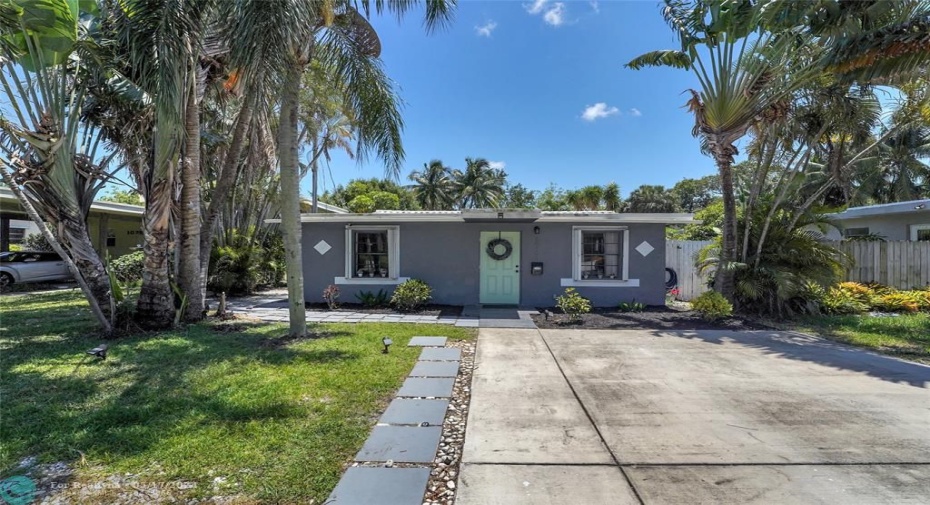 1022 NE 34 CT.