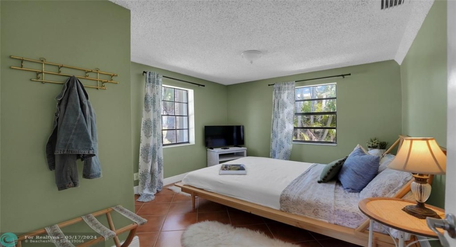 2ND BEDROOM | SPLIT FLOOR PLAN OFF HOME ENTRANCE - NORTH SIDE OF HOME!