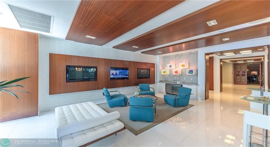 Beautiful common areas