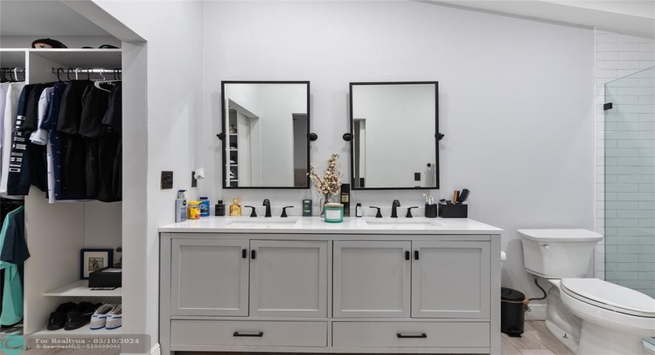 Master Bath