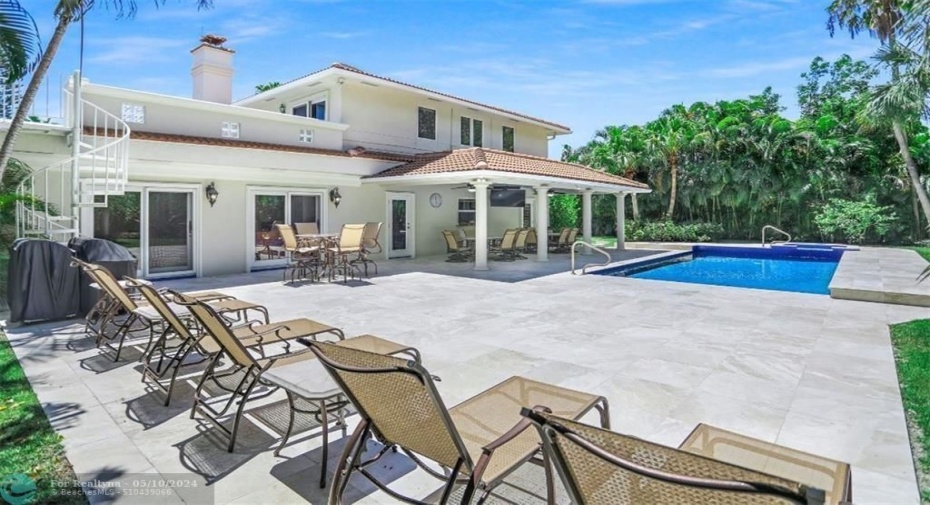 Large Pool Deck