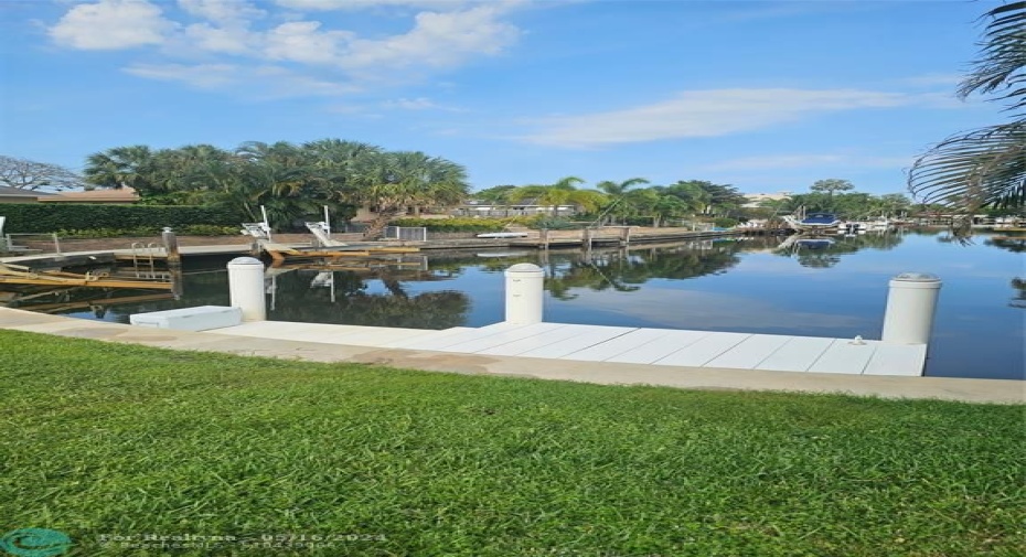 23' by 6' Dock on Approximately 48' of Sea Wall. City of Lighthouse Point owns and maintains the Sea Wall.