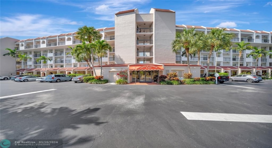 Beautifully Landscaped Building Entrance