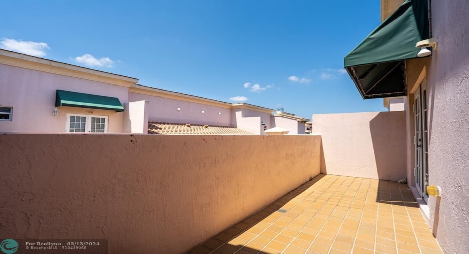 4th Level Back Patio