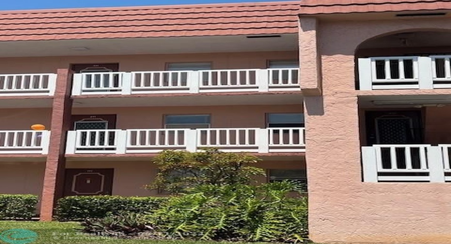Front view building 134