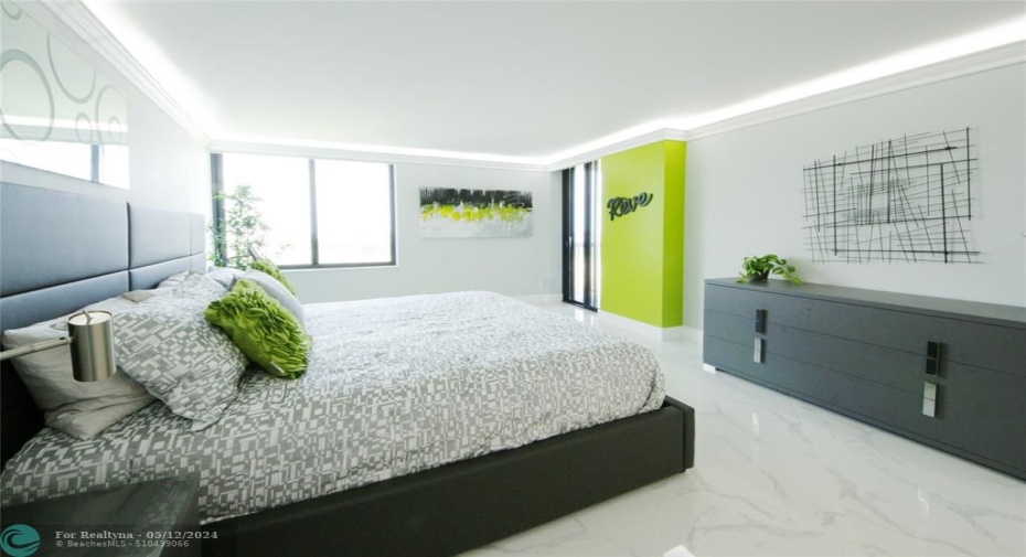 Primary Suite 1